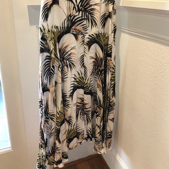 Floor length tropical O’Neill skirt - Picture 1 of 6